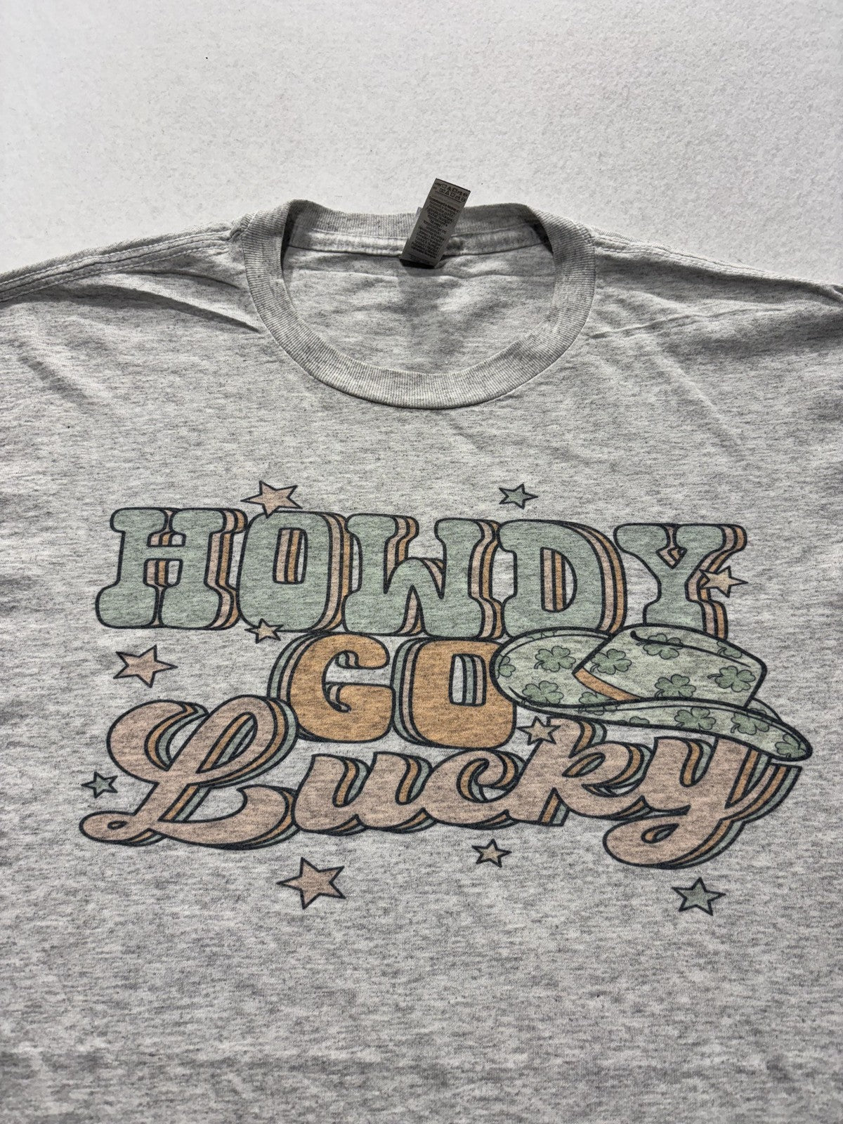 Gildan Mens XL Gray Howdy Go Lucky St Patricks Day Irish Graphic Tee DryBlend