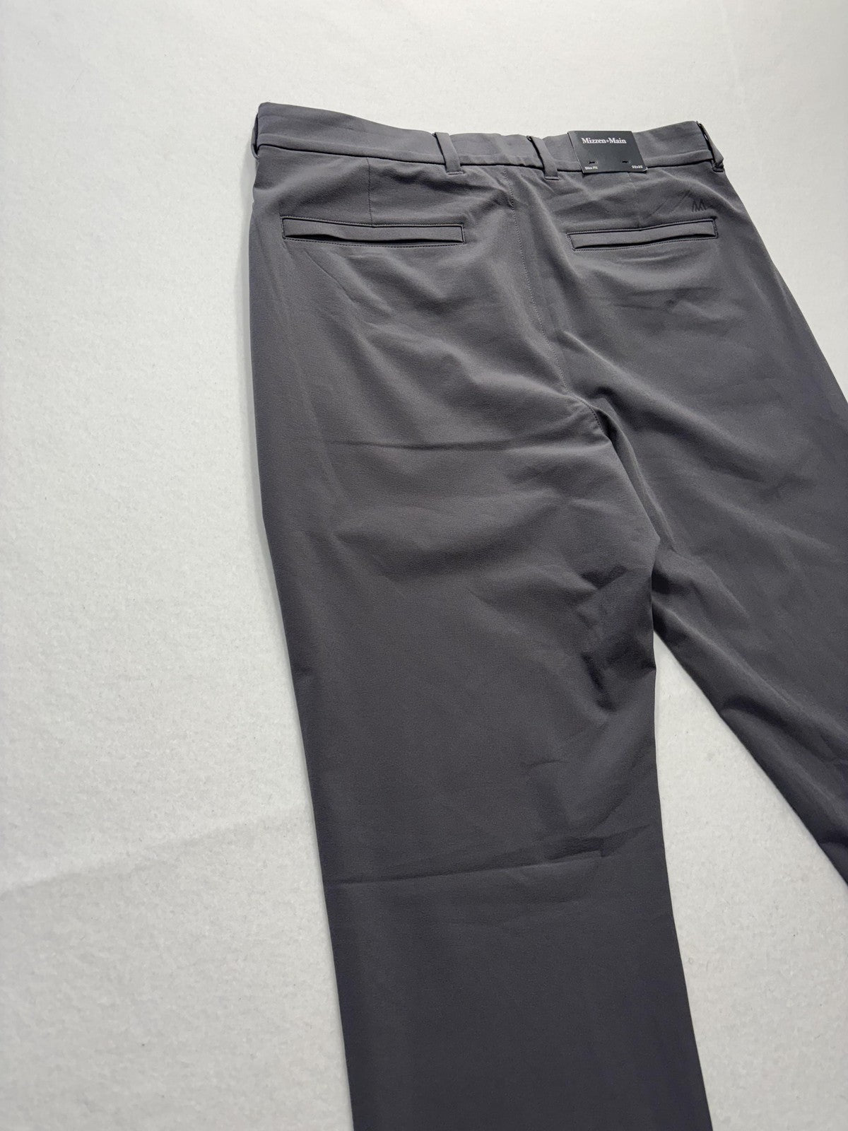 Mizzen+Main Helmsman Chino Pants Mens 32x32 Gray Slim Stretch Travel Casual