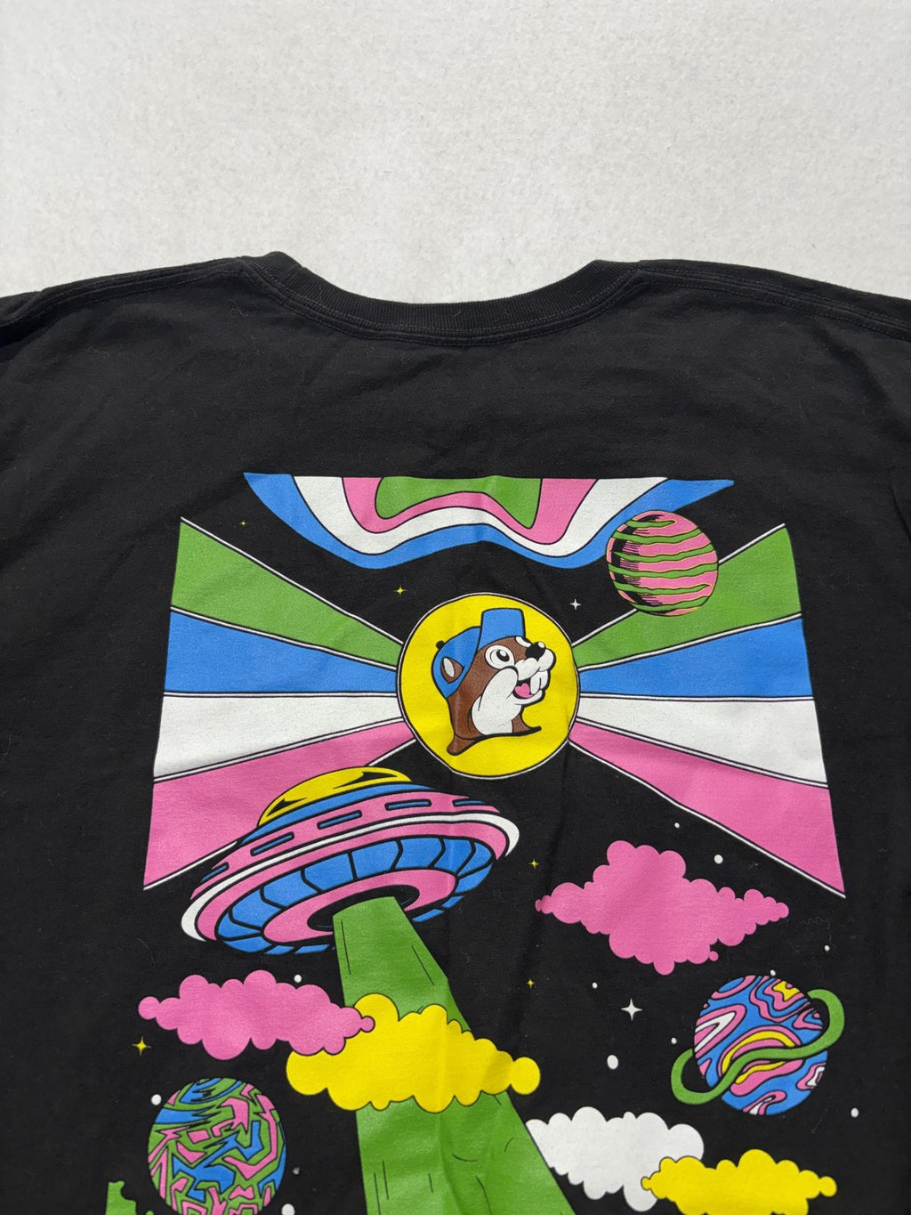 Buc-ee's Shirt Mens Large Black Out Of This World Space Graphic Long Sleeve Tee