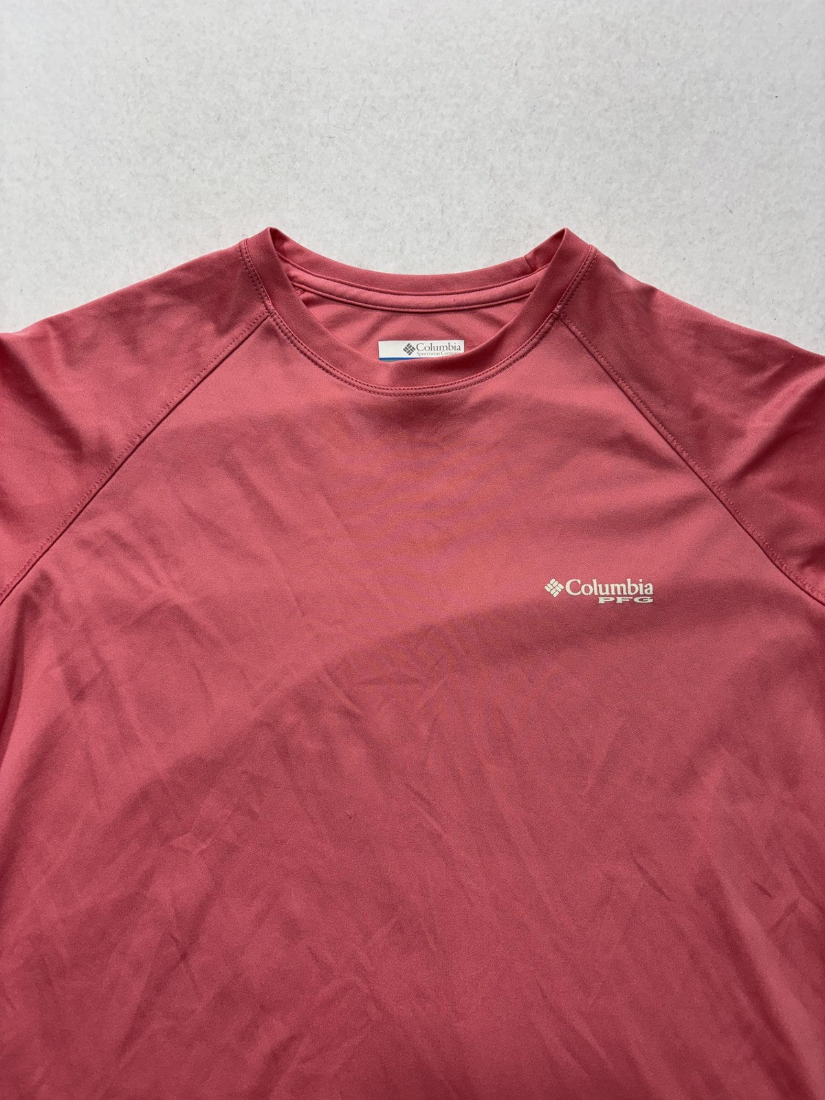 Columbia PFG Omni-Shade Shirt Mens Medium Pink Long Sleeve Fishing Lightweight