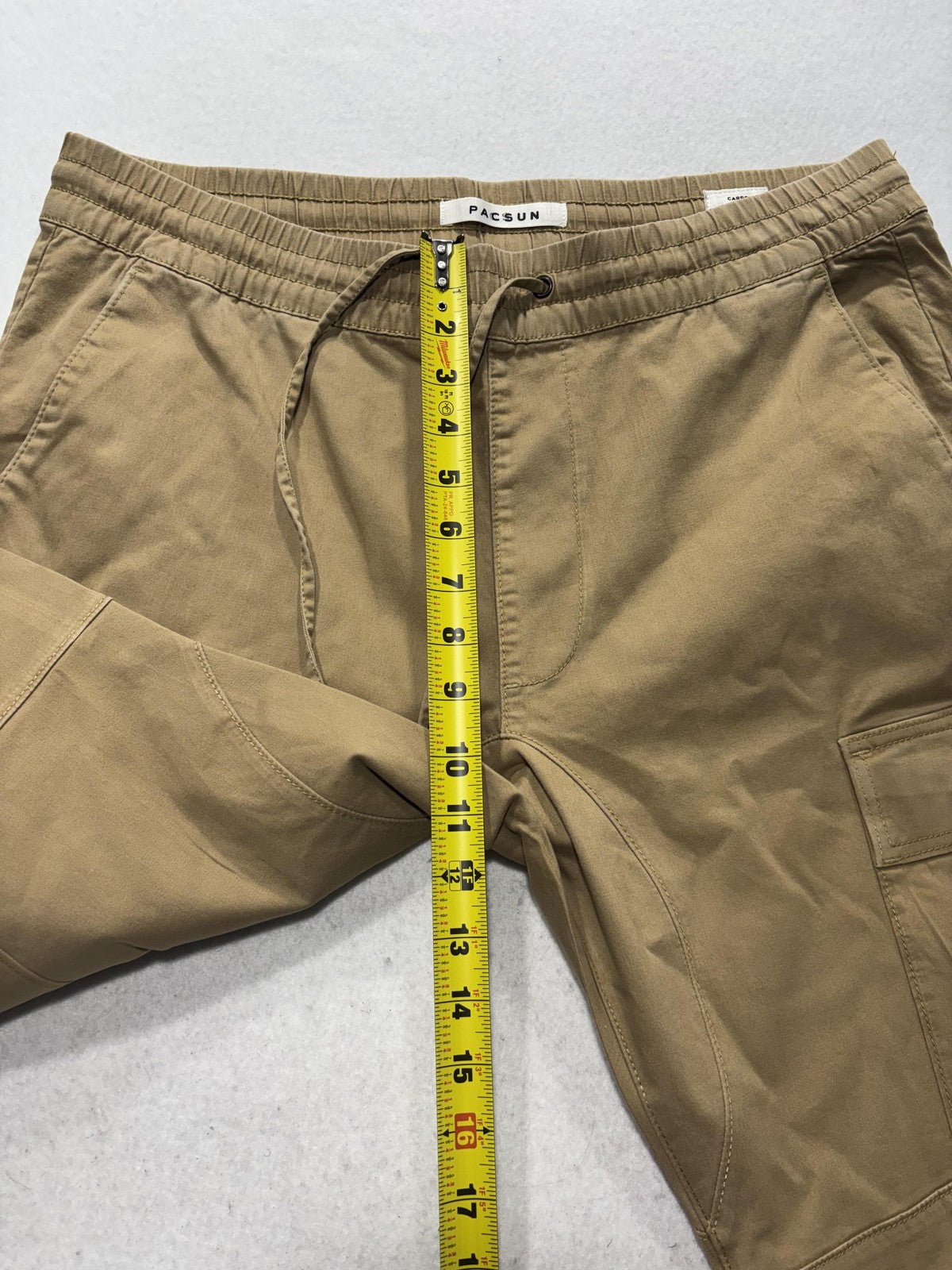 PacSun Cargo Pants Mens 34x32 Beige Slim Tapered Elastic Waist Jogger 133BT107