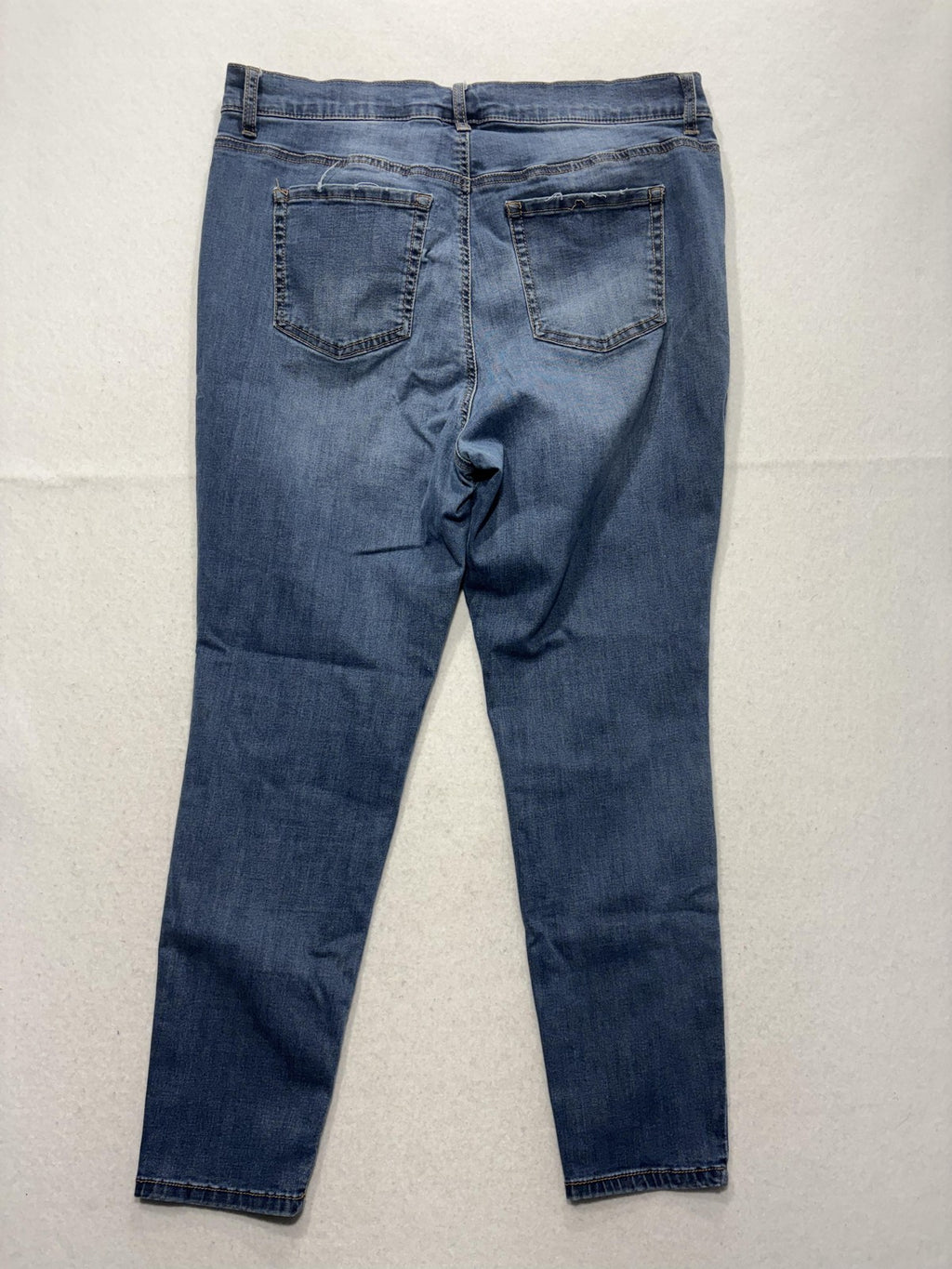 Terra & Sky Jeans Womens 16W Petite Blue Medium Wash High Rise Skinny 37x26.5
