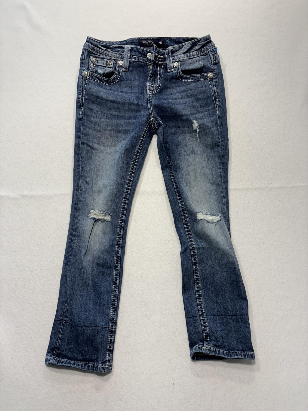 Miss Me Jeans Womens 26 Blue Medium Wash Mid Rise Capri Distressed Embroidered