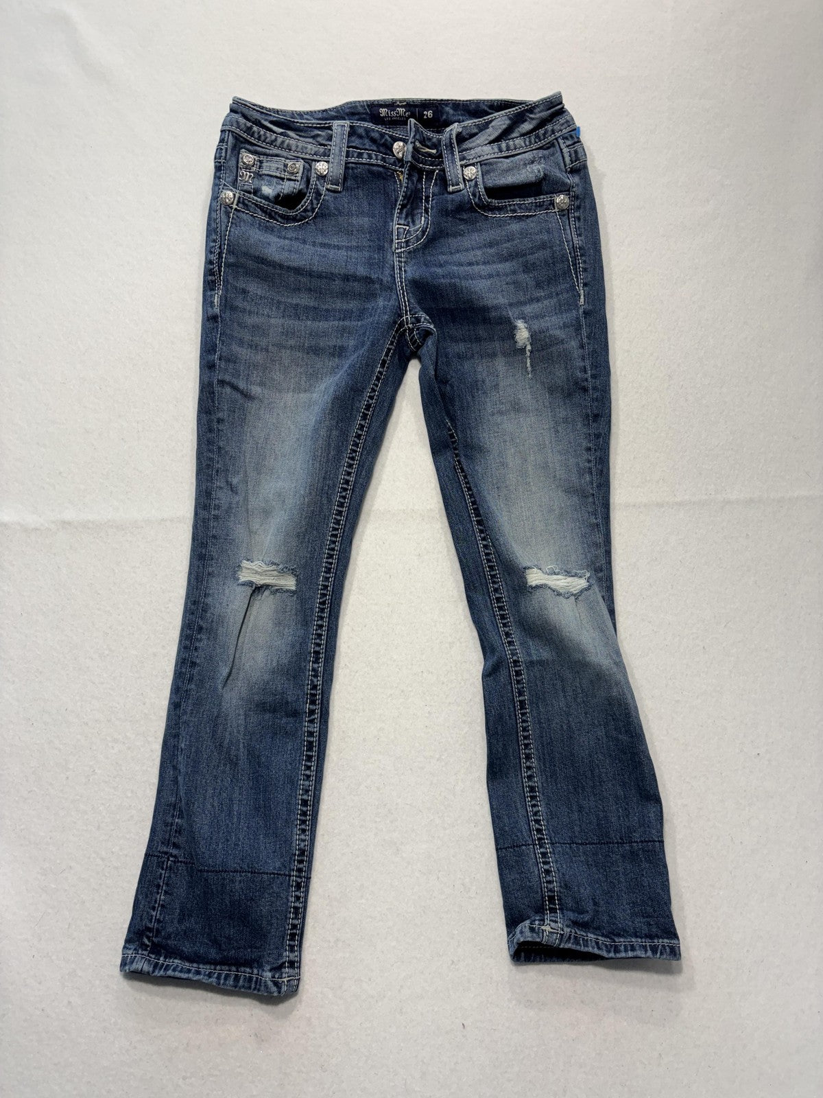 Miss Me Jeans Womens 26 Blue Medium Wash Mid Rise Capri Distressed Embroidered