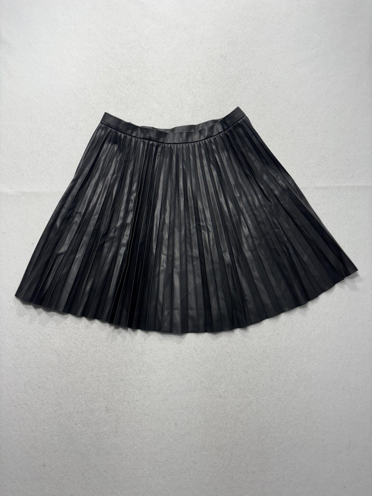 French Connection Skirt Womens 6 Black Faux Leather Pleated Mini Skater Party