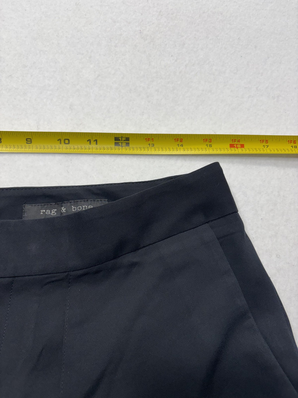 Rag & Bone Pants Womens 6 Black Cropped Straight Leg Cuffed Trousers Pockets