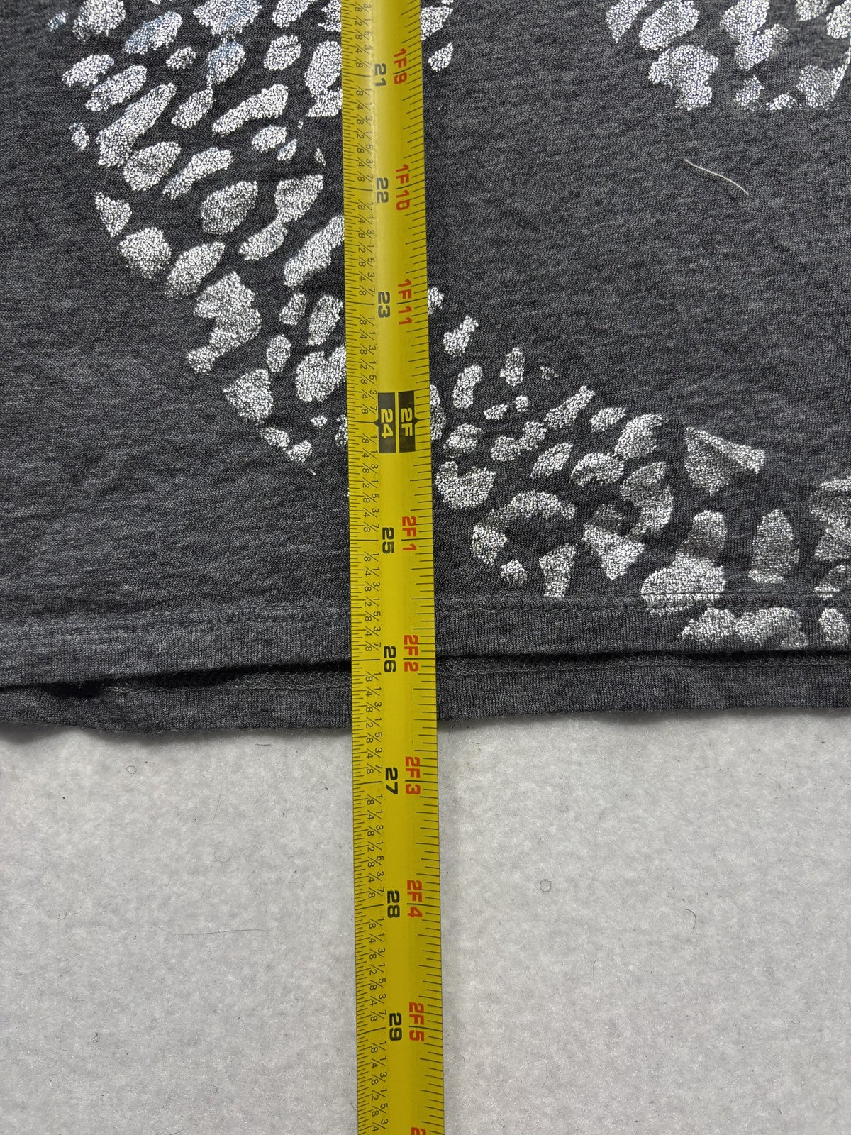 MICHAEL Michael Kors Shirt Womens Medium Gray Leopard MK Logo Short Sleeve Tee