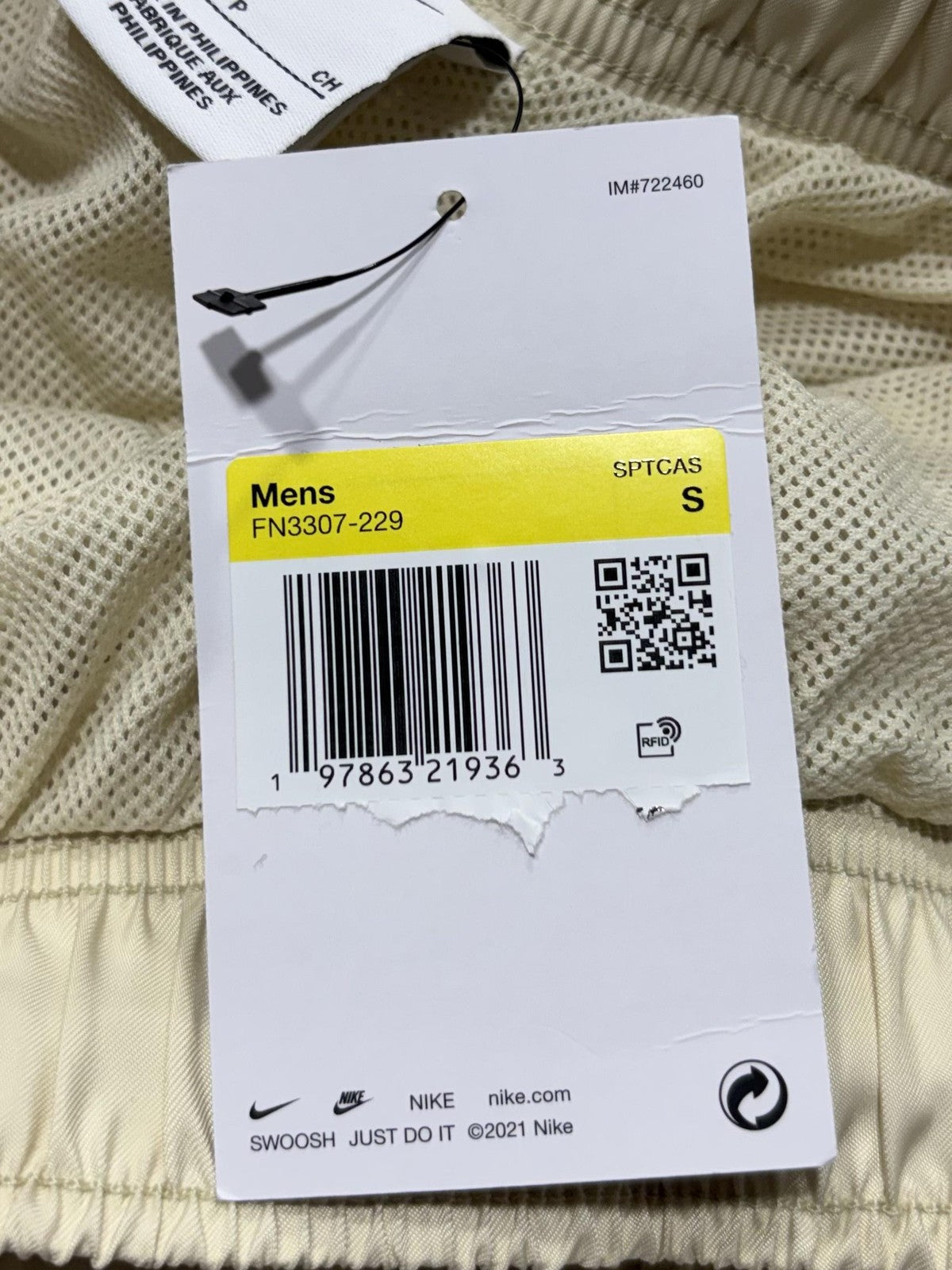 Nike Swim Shorts Mens Small Beige Standard Fit Above Knee Lined Pockets