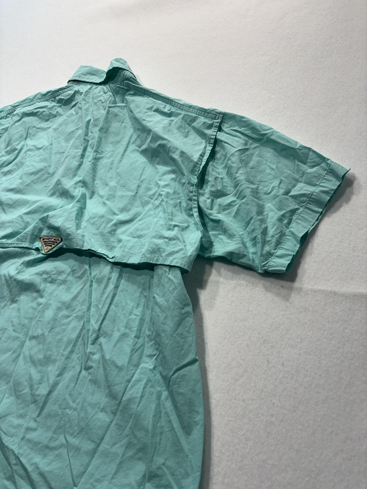 Columbia PFG Shirt Mens Medium Green Short Sleeve Fishing Button Up Vented