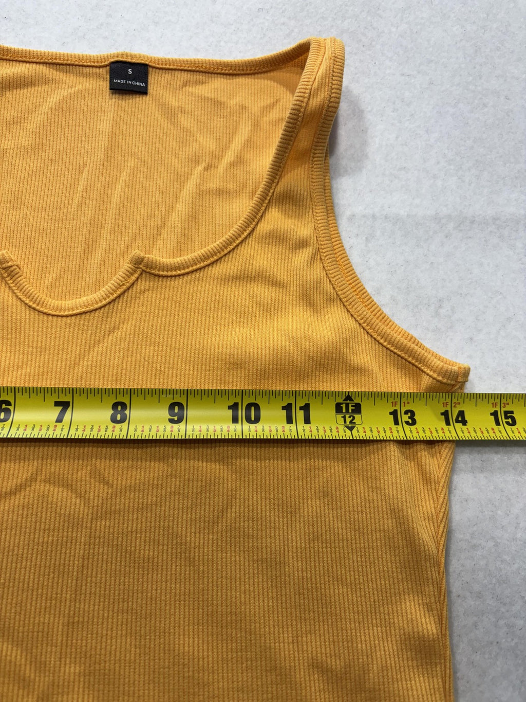 Tank Top Womens S Yellow Scoop Neck Ribbed Knit Slim Fit Basic Summer Casual