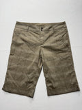 Columbia Shorts Womens 10 Beige Plaid Bermuda Knee Length Hiking Zip Pockets