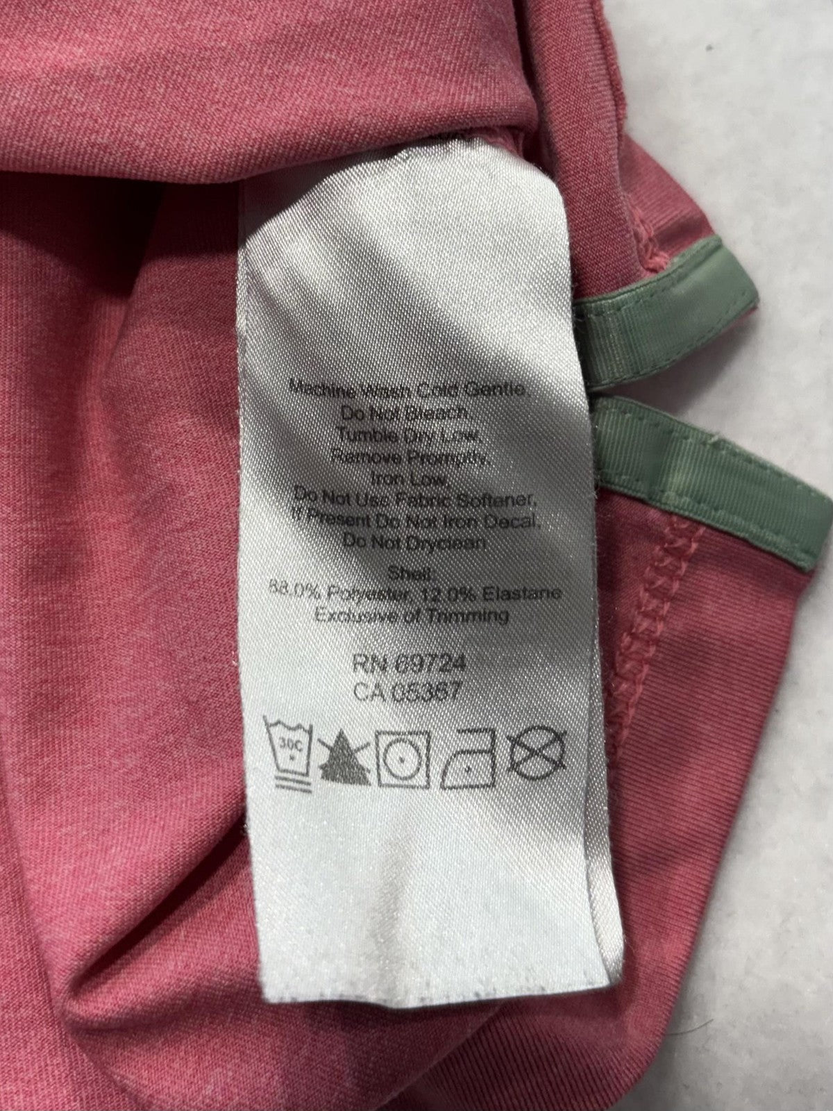 Columbia PFG Omni-Shade Shirt Womens M Pink Crew Neck Long Sleeve Sun Protection