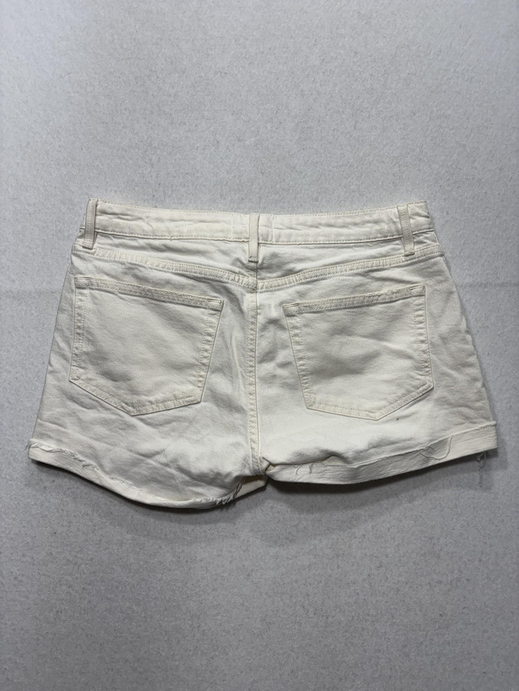 FRAME Le Grand Garcon Boyfriend Denim Shorts White 27 LGGSH470 Frayed Cut Off