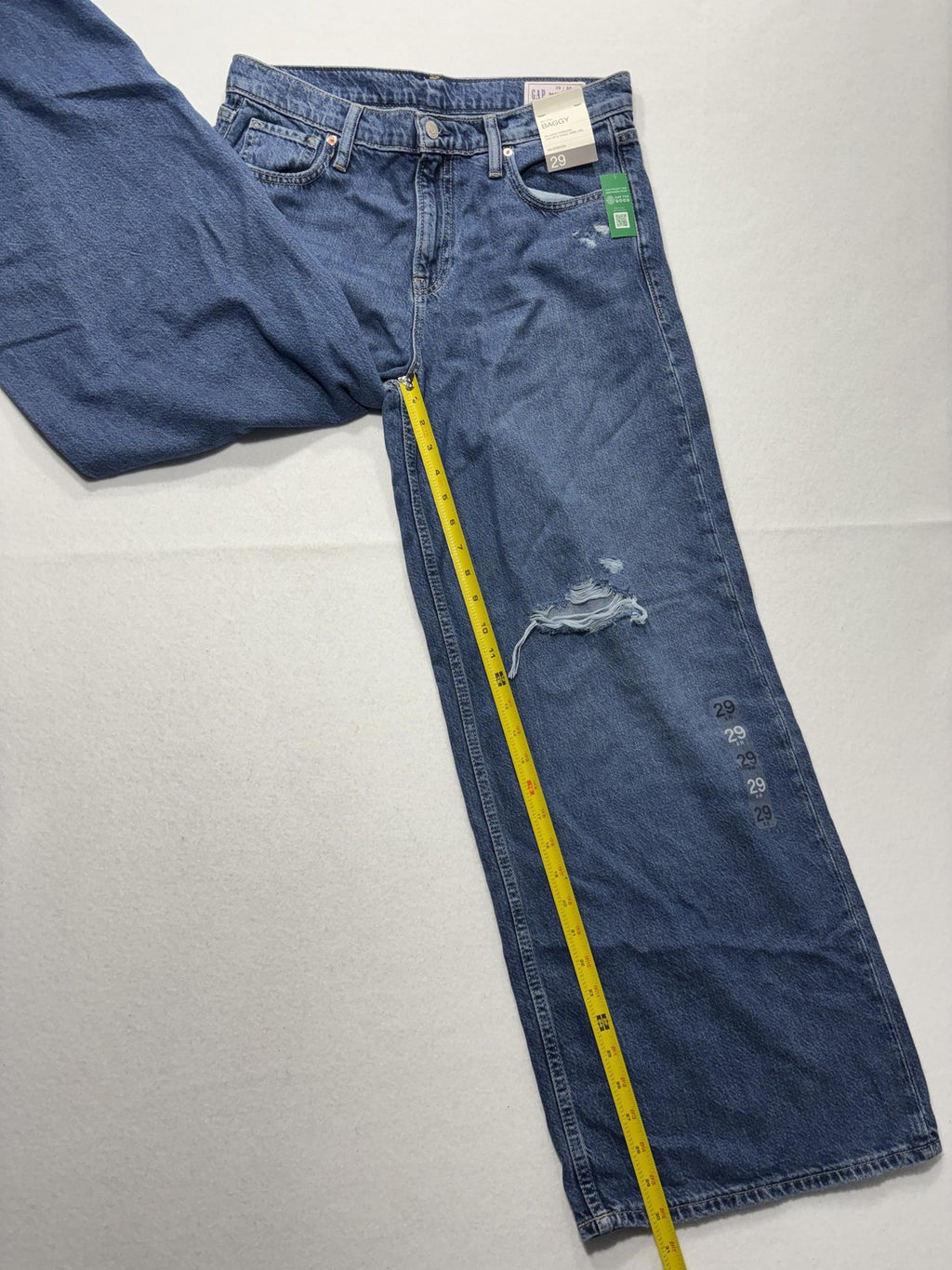 Gap Baggy Mid Rise Jeans Womens 8R Blue Medium Wash Wide Leg Distressed 29x29.5