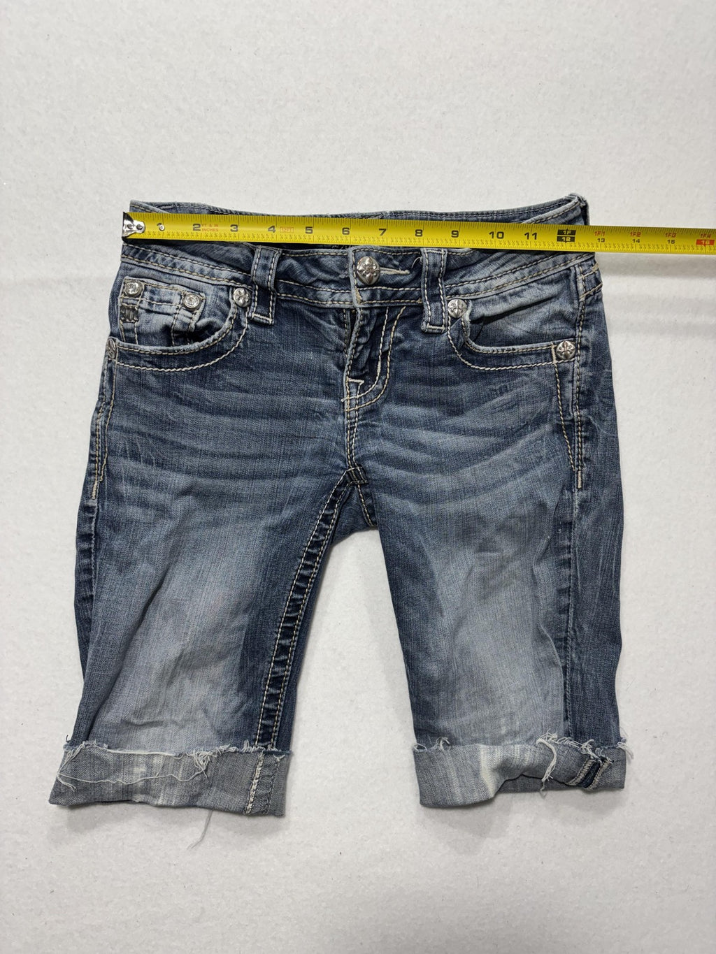 Miss Me Bermuda Shorts Womens 24 Blue Embroidered Rhinestone Denim Cuffed