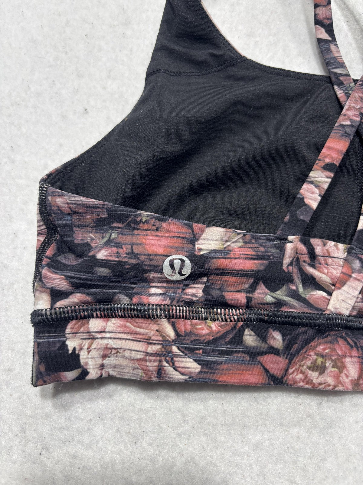Lululemon Sports Bra Womens 8 Multicolor Floral Strappy Crossback Yoga Athletic