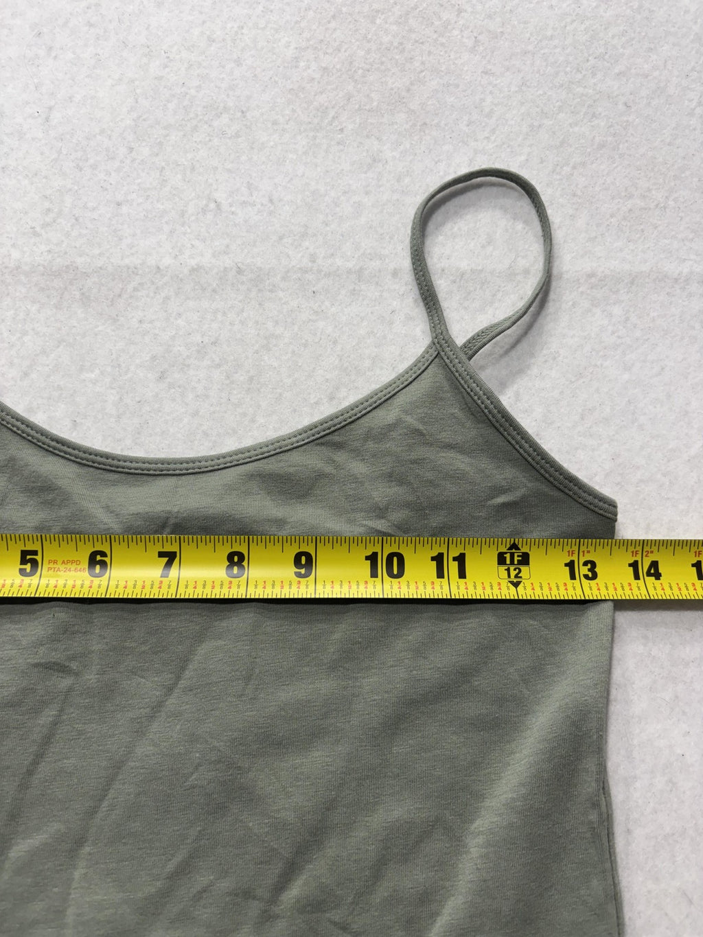 Forever 21 Tank Top Womens Medium Green Scoop Neck Cami Knit Stretch Casual