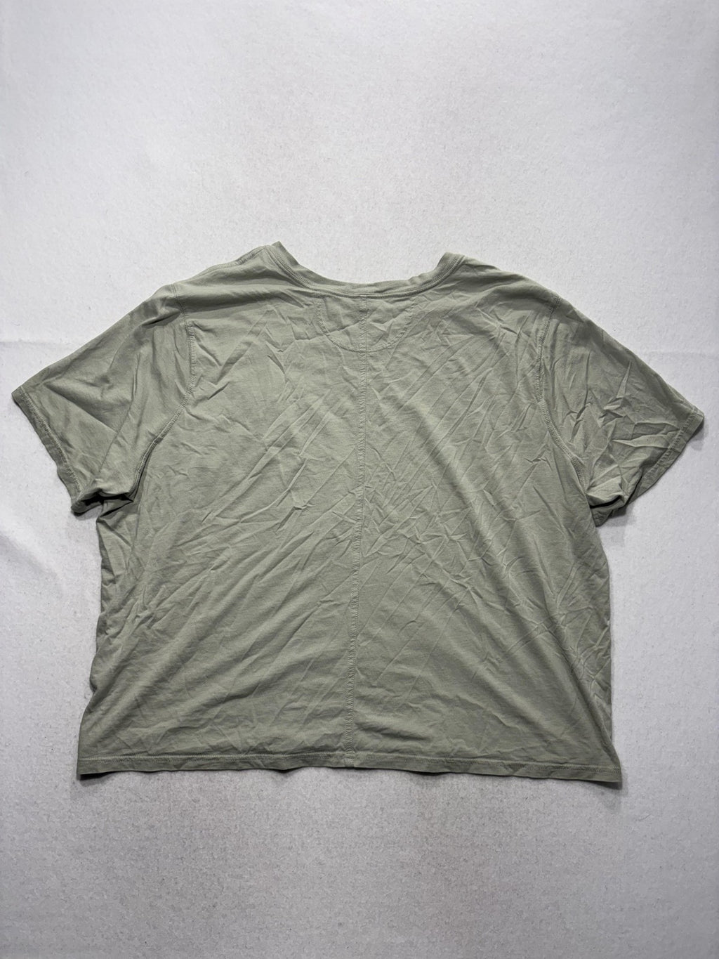 Carhartt Shirt Womens 2X Plus Green Crew Neck Short Sleeve Pocket Tee TK6122-W