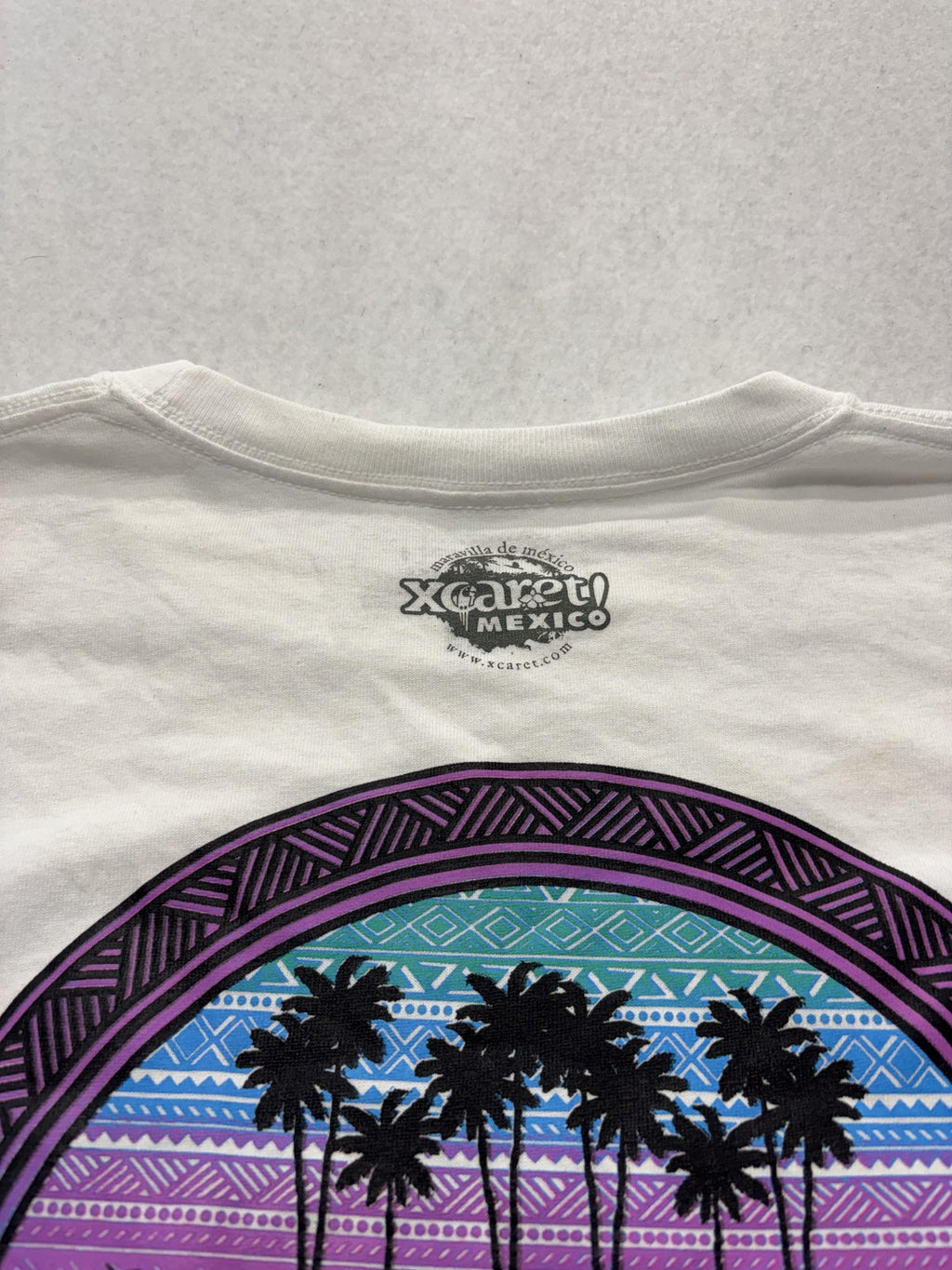 Xcaret Mexico Shirt Mens Medium White Long Sleeve Paraiso Sagrado Graphic Tee