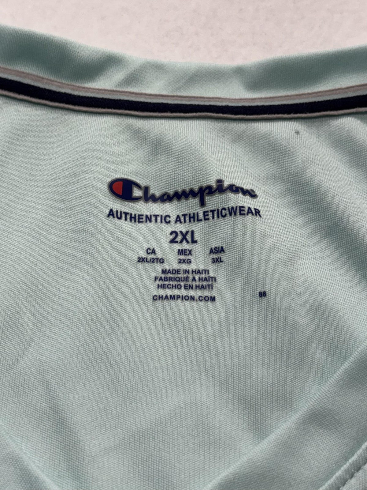 Champion Shirt Womens 2XL Green V Neck Short Sleeve Moisture Wicking Top