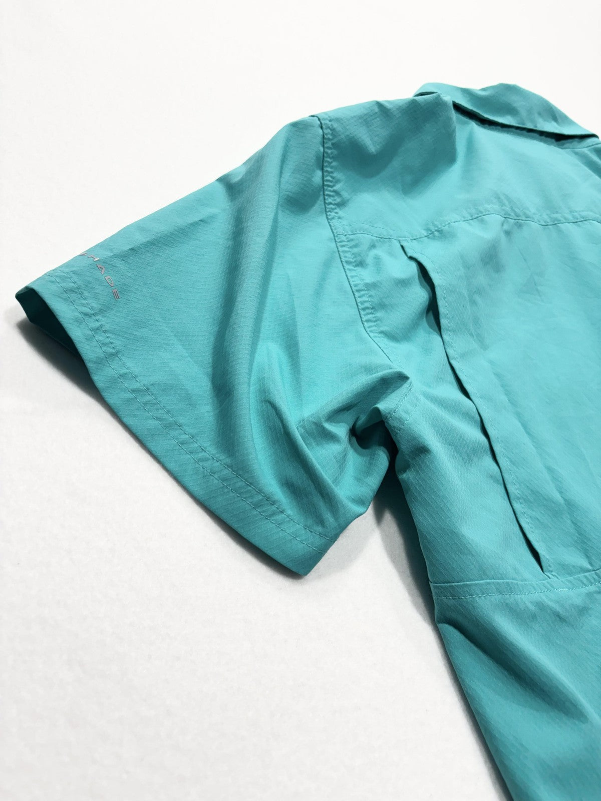 Columbia PFG Omni-Shade Shirt Mens Large Blue Short Sleeve Fishing Button Up