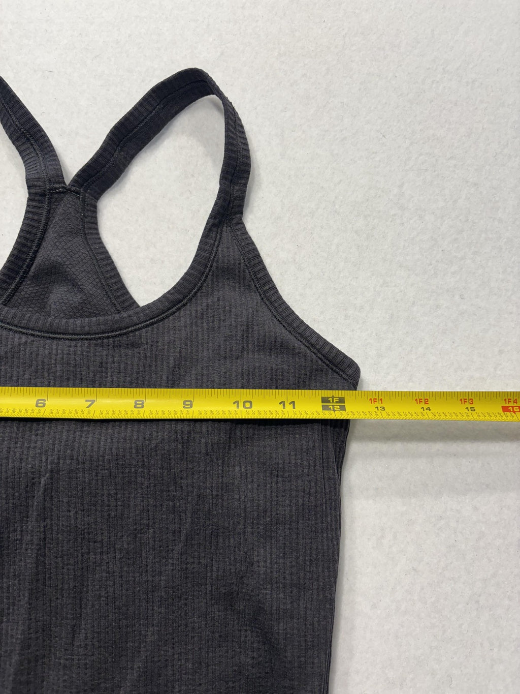 Lululemon Swiftly Tech Tank Womens 8 Gray Scoop Neck Racerback Built In Bra