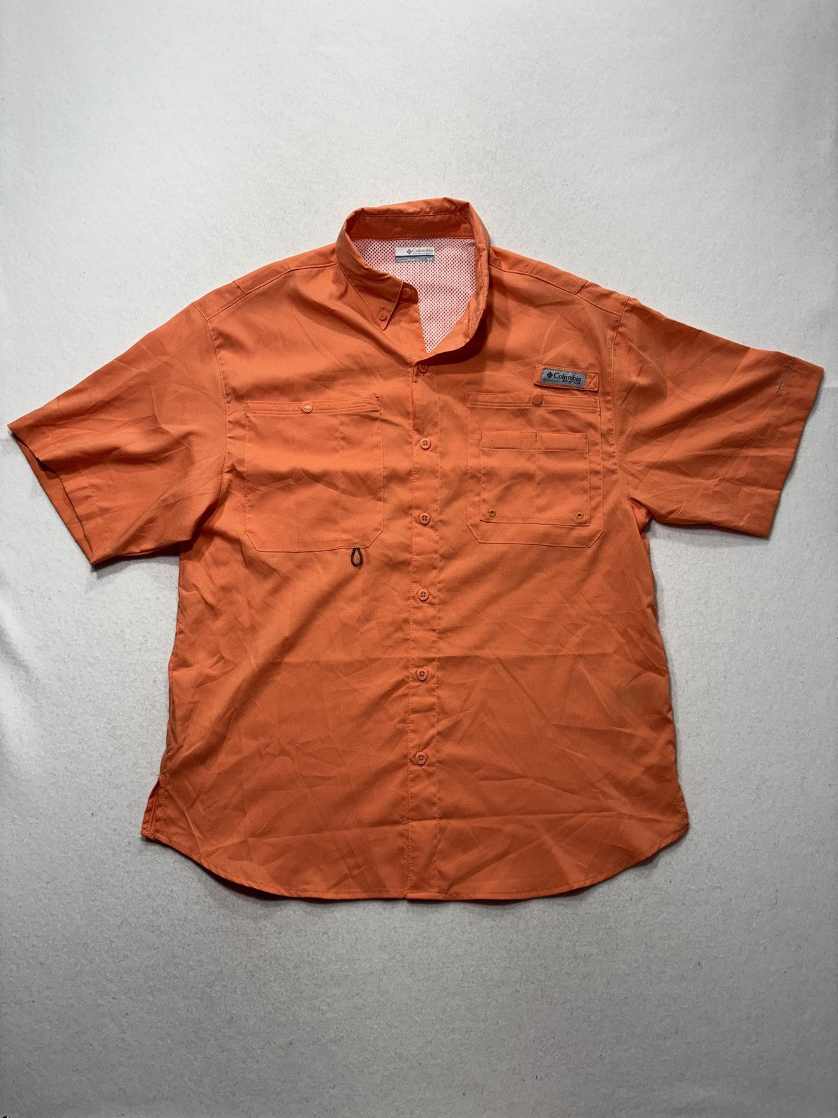 Columbia PFG Omni-Shade Shirt Mens Small Orange Short Sleeve Fishing Button Up