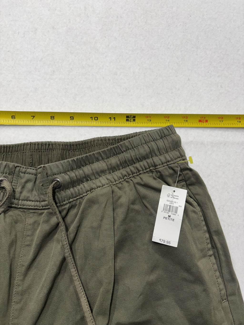 Gap Cargo Pants Womens M Petite Green Twill Crop Elastic Waist Pull On Relaxed