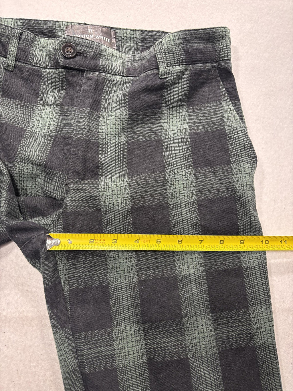 Houston White Chino Pants Mens 30x30 Green Plaid Regular Fit Tapered Leg Casual
