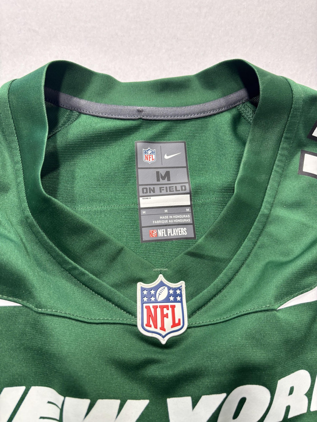 New York Jets Jersey Mens Medium Green NFL Football Nike Garrett Wilson 17