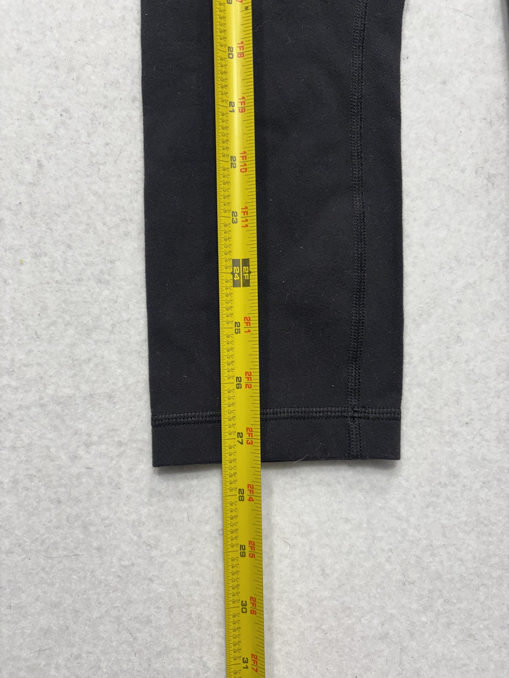 Lululemon Leggings Womens 2 Black High Rise 22" Inseam Cropped Yoga Stretch