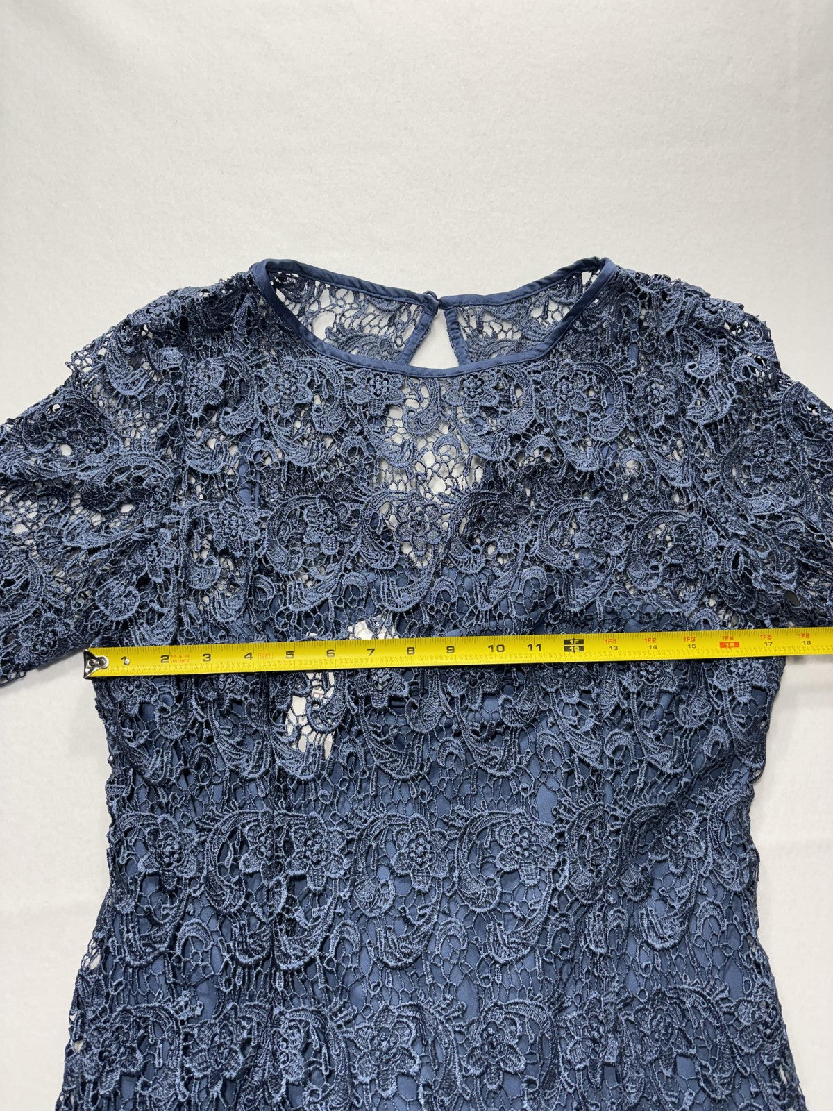 Dressbarn Dress Womens 14 Blue Floral Lace Short Sleeve Sheath Party Cocktail
