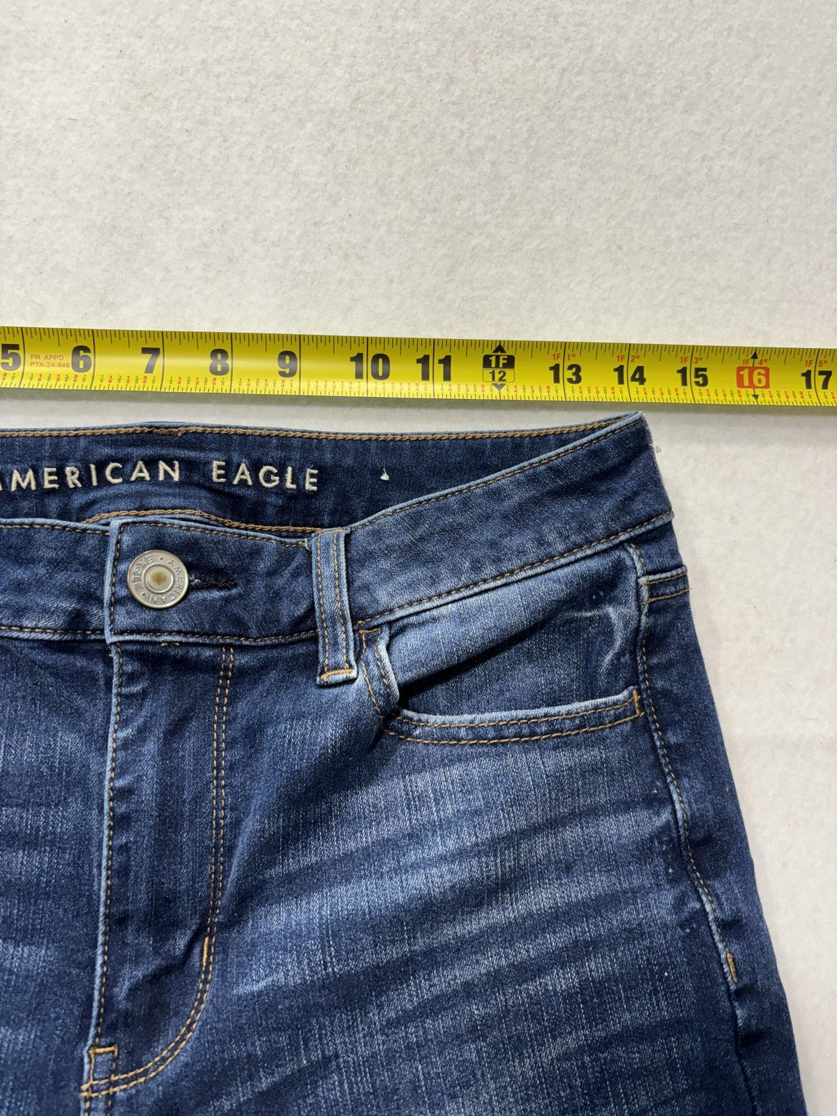 American Eagle High Rise Jegging Jeans Womens 8 Medium Wash Distressed 30x24.5