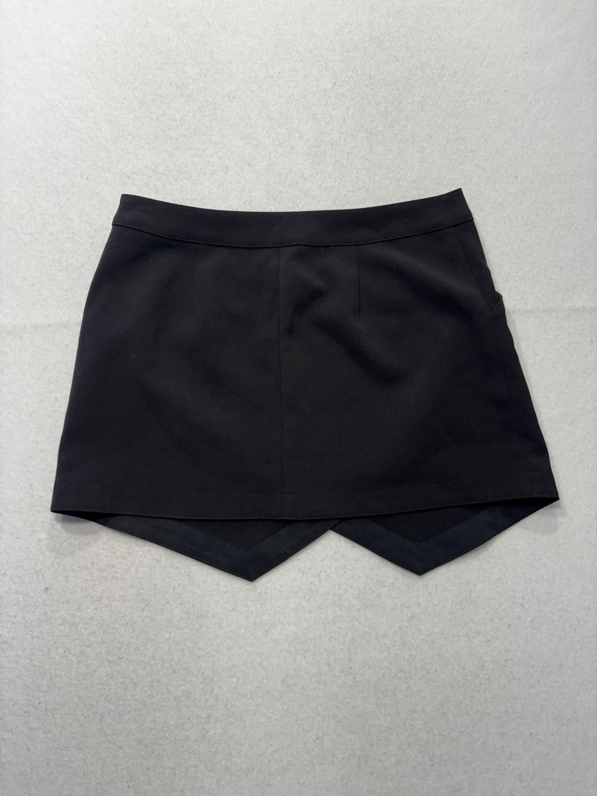 BCBGMAXAZRIA Skirt Womens Small Black Wrap Asymmetric Layered Mini Beckett Zip