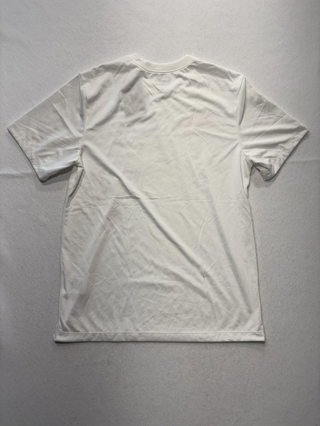 Nike Dri-FIT Shirt Mens Medium White The Nike Tee Training Graphic Logo Athletic