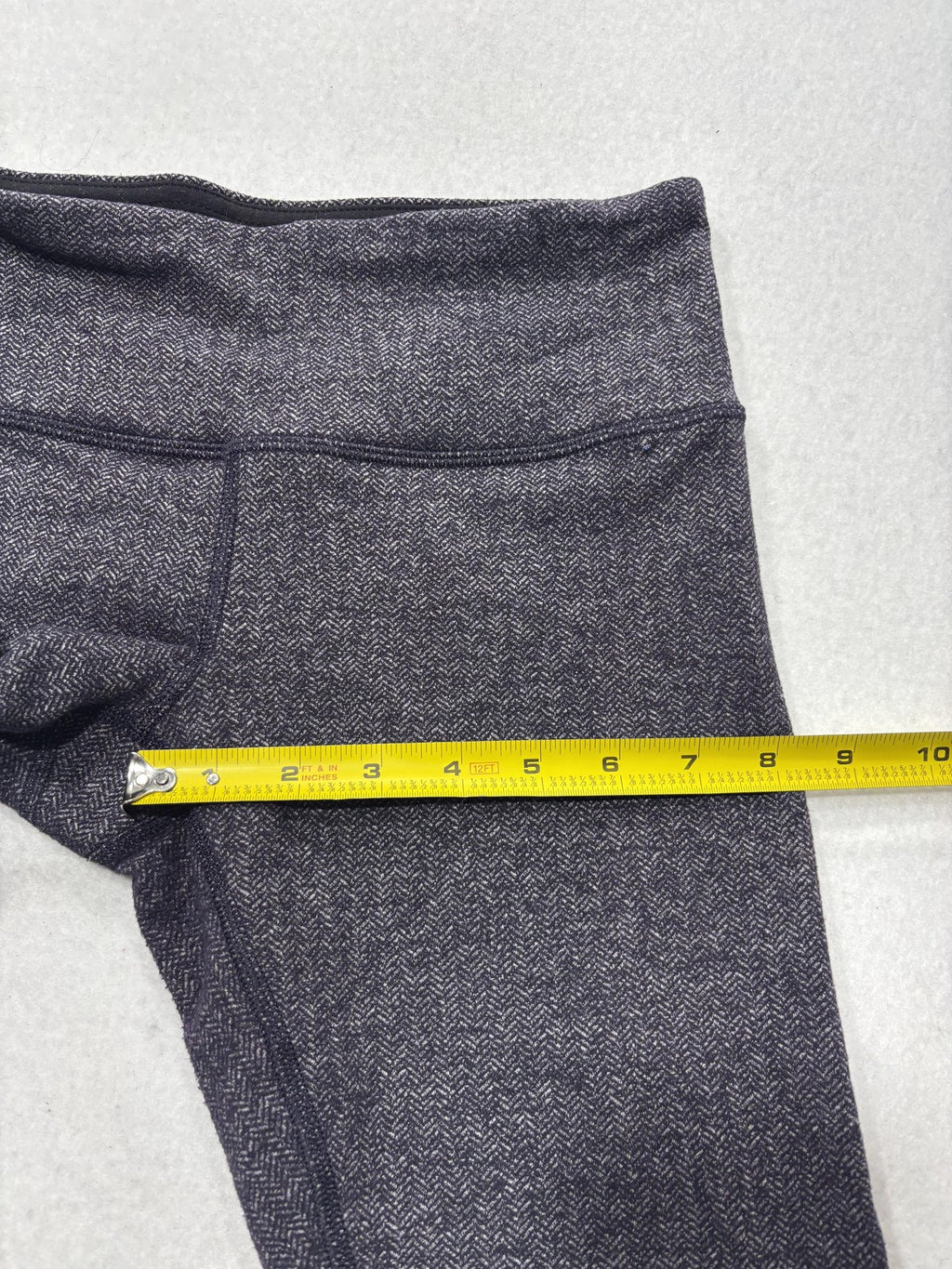 Lululemon Leggings Womens 6 Gray Herringbone 28" Inseam Ankle Yoga Stretch Knit