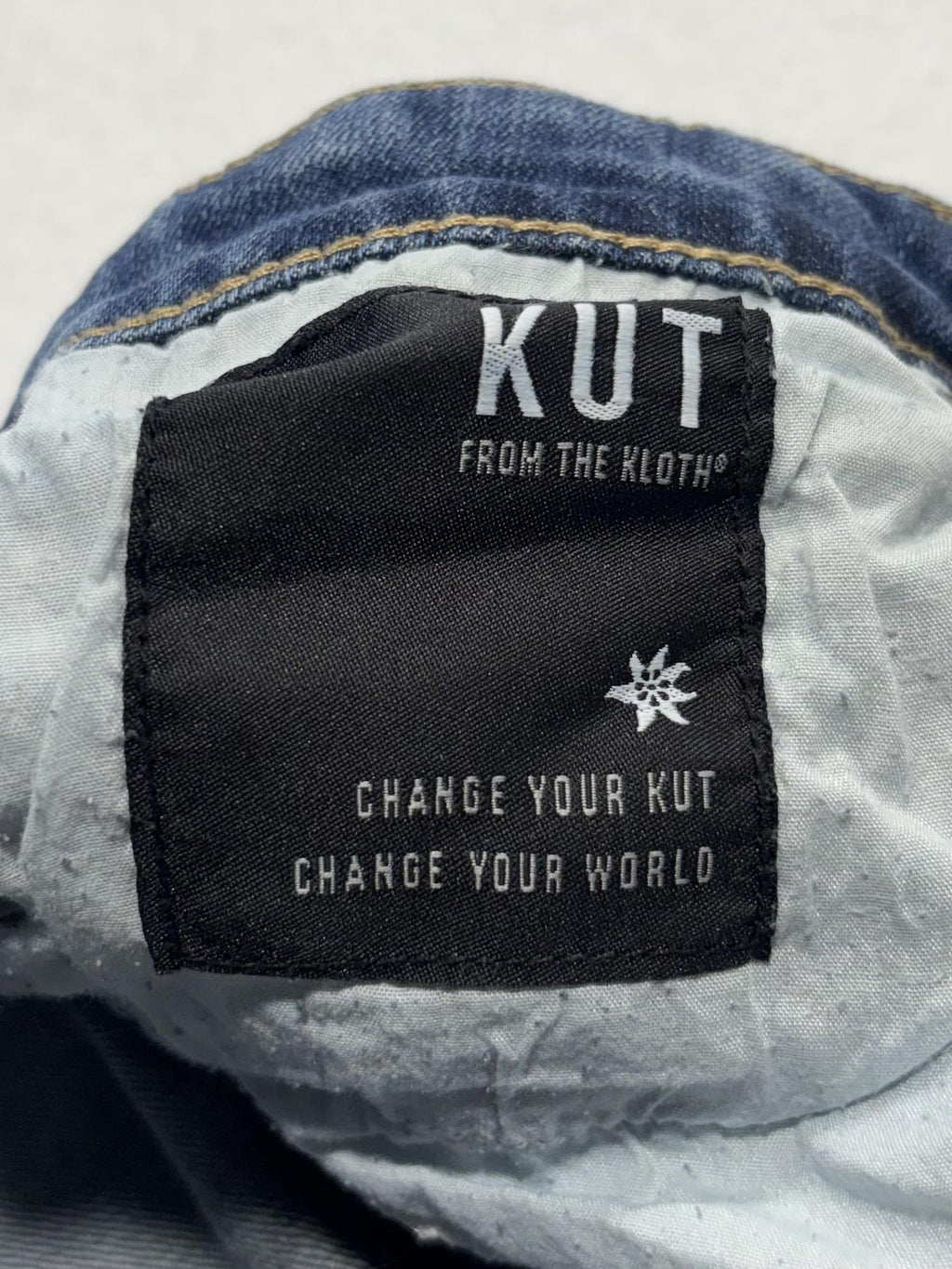 KUT From The Kloth Jeans Womens 14 Blue Mid Rise Straight Raw Hem Distressed