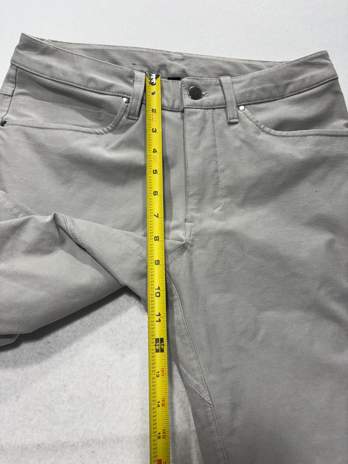 Lululemon Chino Pants Mens 28x30 Gray Slim Straight Stretch Casual Outdoor