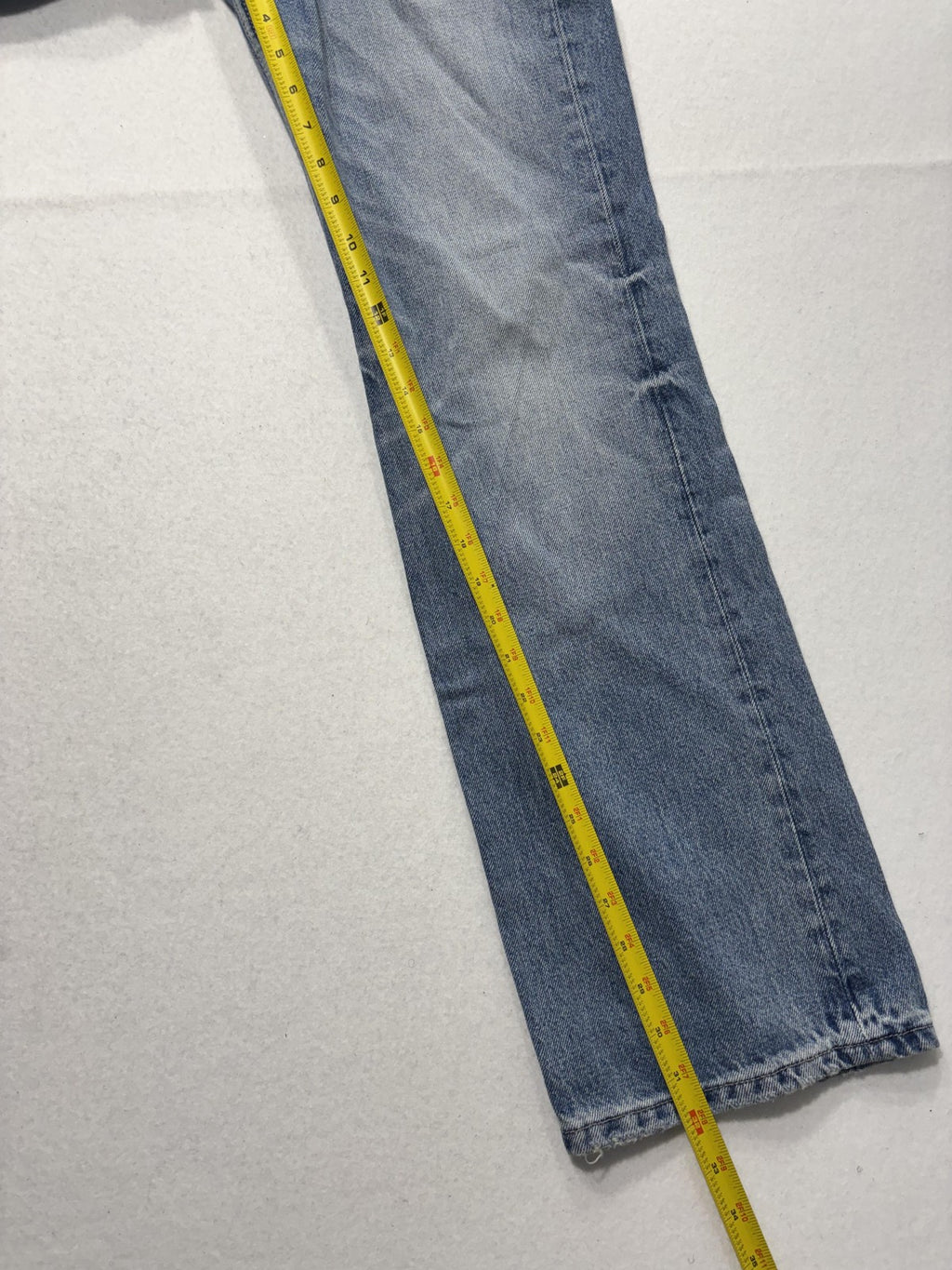 Zara Jeans Womens 2 Blue Medium Wash Straight Leg Mid Rise 24x30.5 Distressed