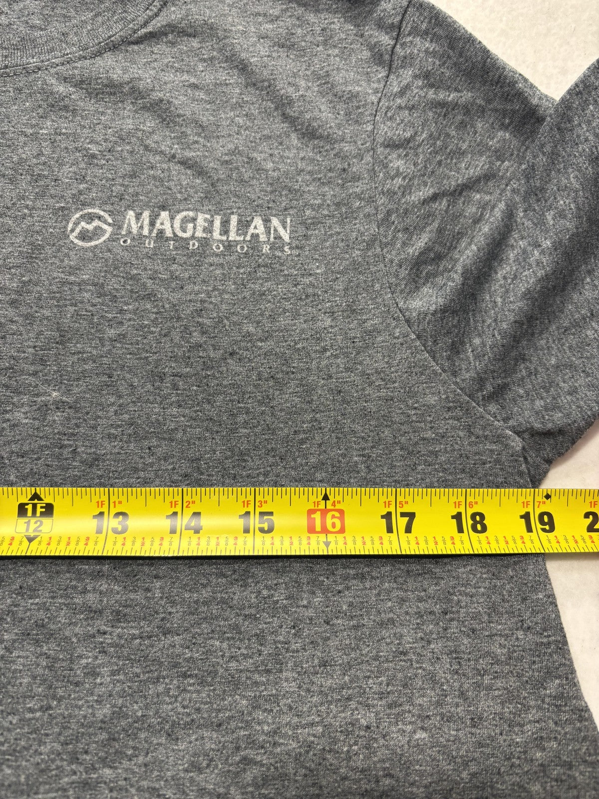 Magellan Outdoors Shirt Mens Large Gray American Flag Dog Patriotic Graphic Tee