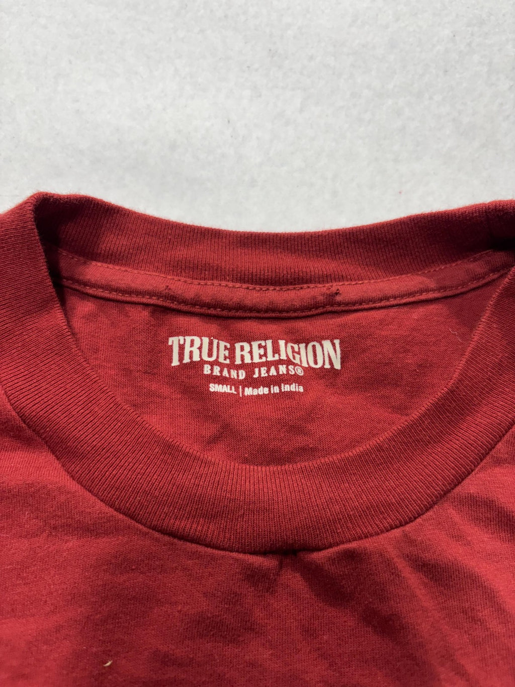 True Religion Shirt Mens Small Red Buddha Logo Graphic Tee Short Sleeve Cotton