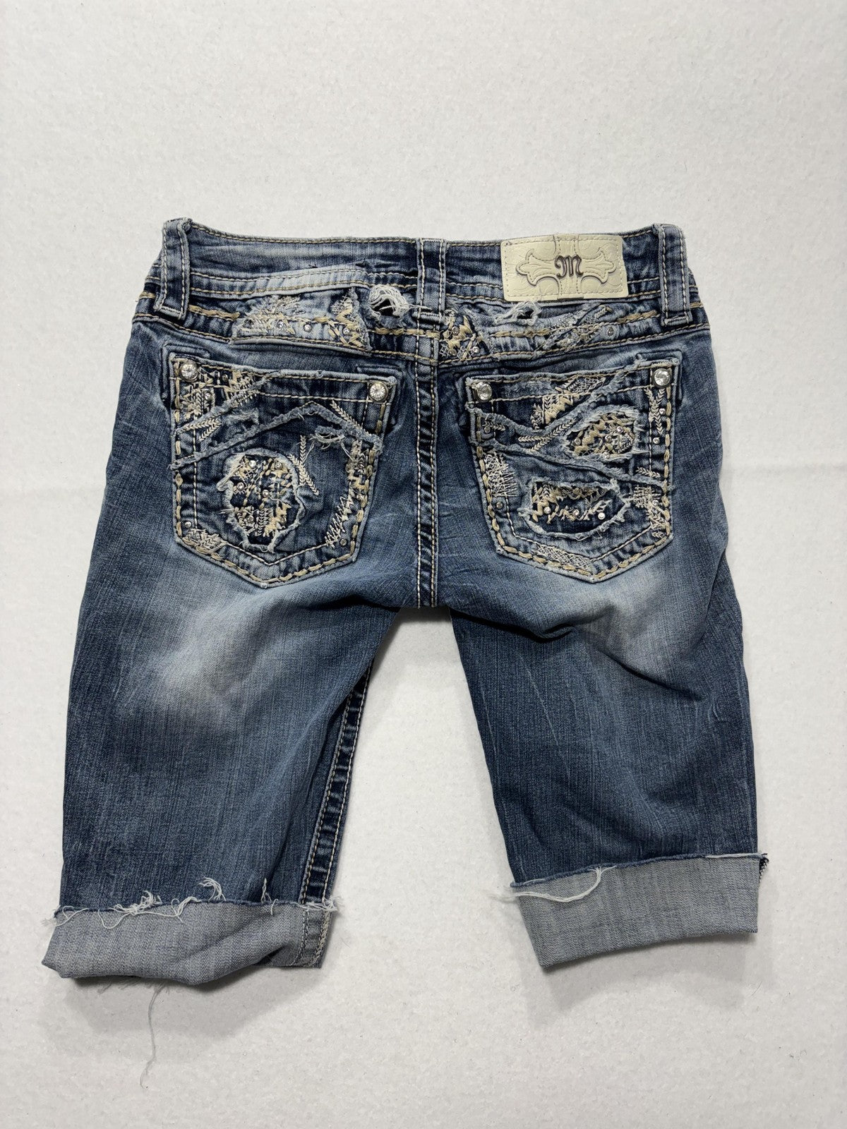 Miss Me Bermuda Shorts Womens 24 Blue Embroidered Rhinestone Denim Cuffed
