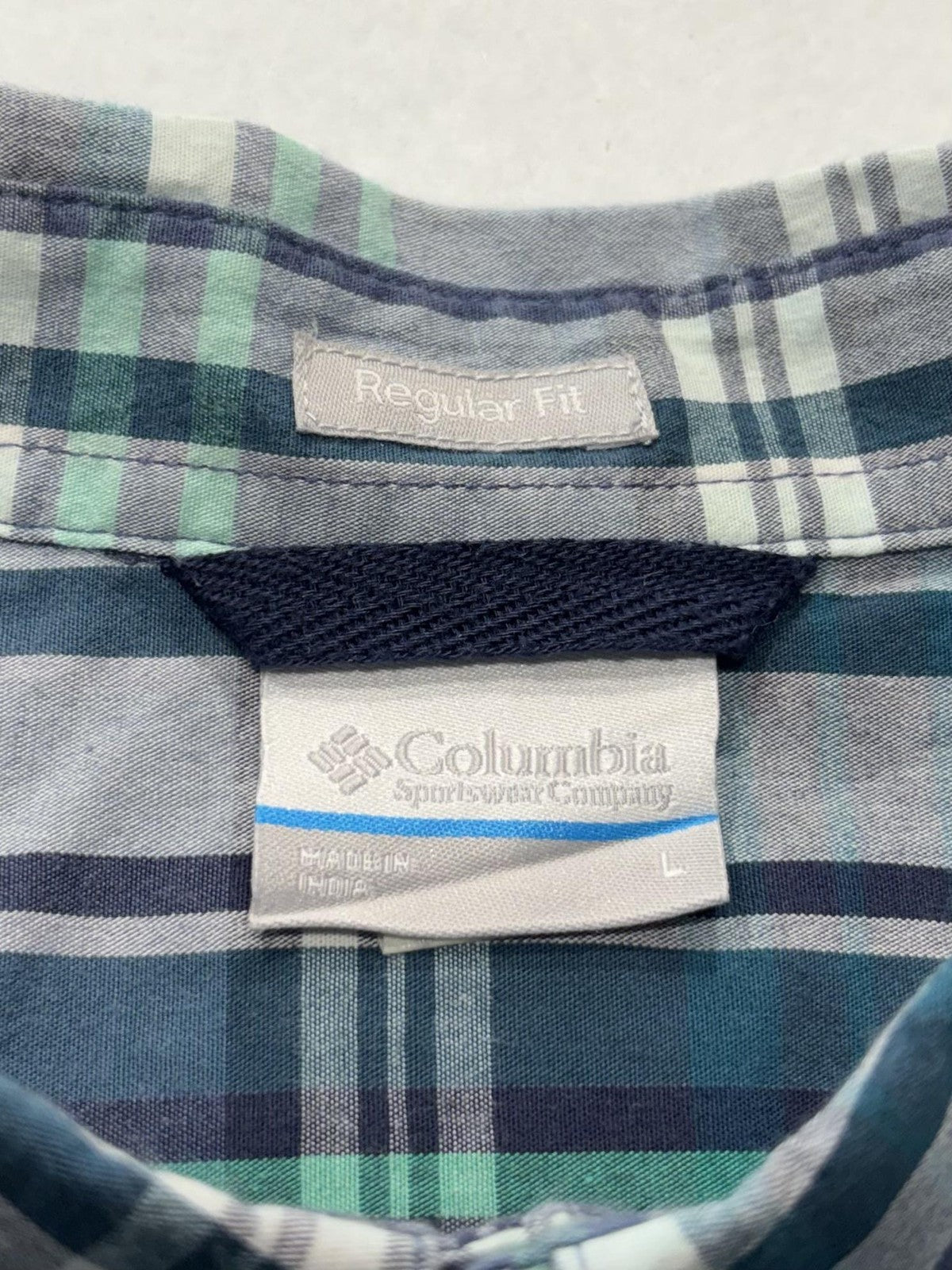 Columbia Shirt Mens Large Blue Green Plaid Short Sleeve Button Up Casual Stretch