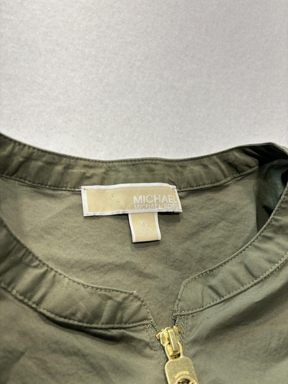 Michael Kors Blouse Womens XL Green Crew Neck Ruffle Sleeveless Half Zip Top