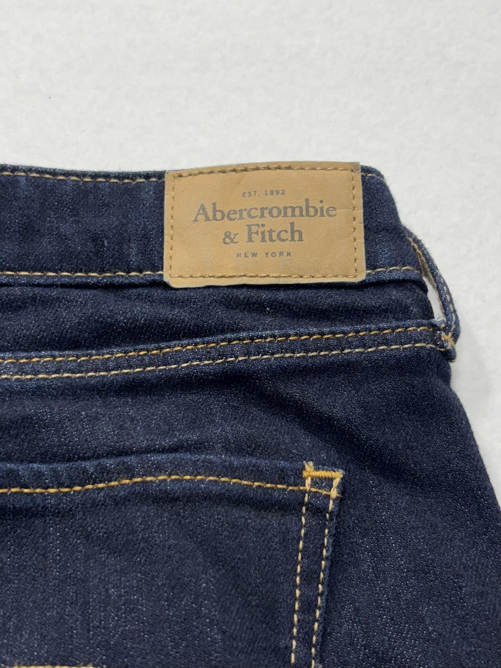 Abercrombie & Fitch Jeans Womens 2S Blue Dark Wash Low Rise Skinny 26x31