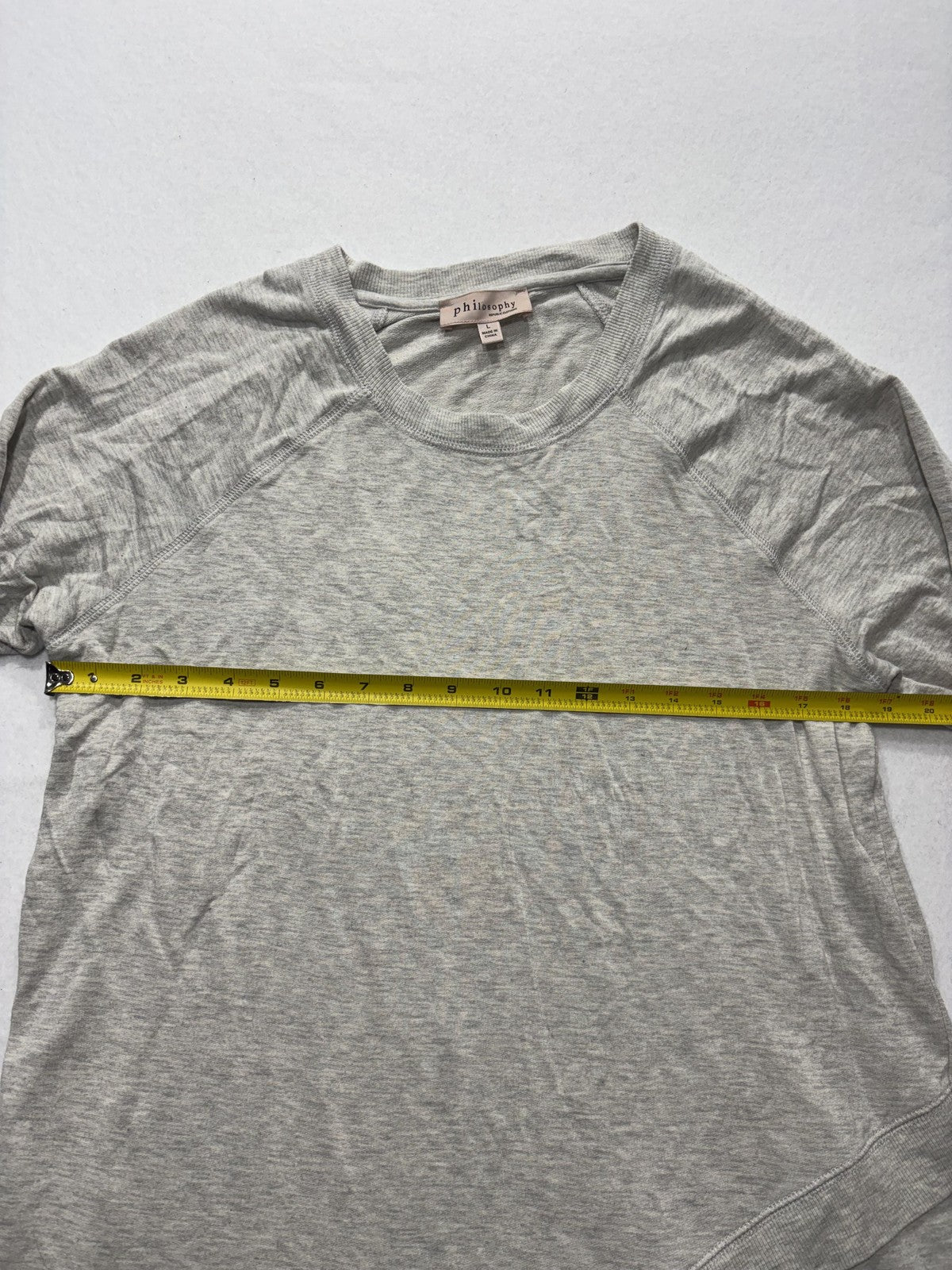 Philosophy Republic Clothing Top Womens Large Gray Long Sleeve Asymmetrical Hem