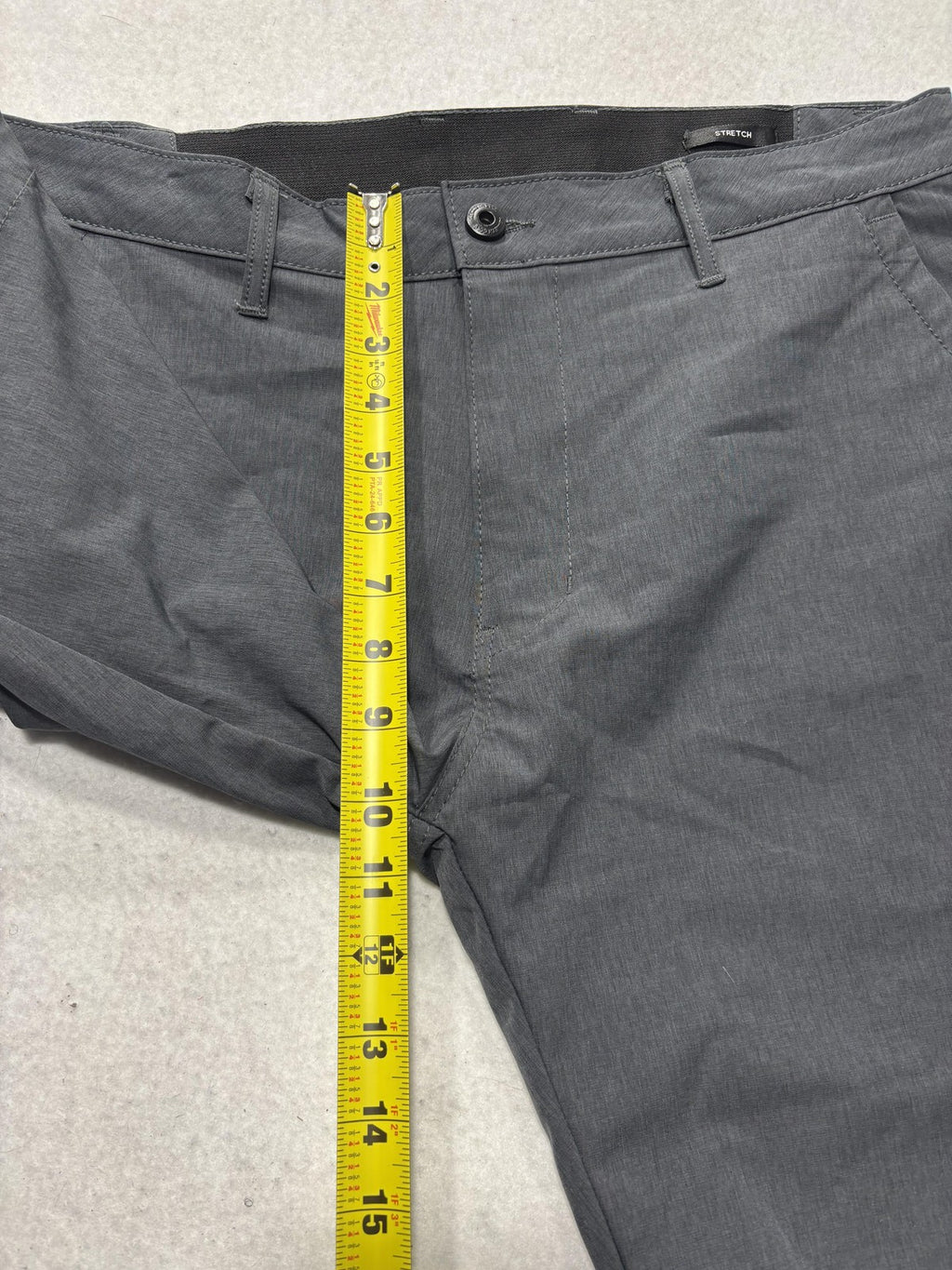 Kenneth Cole New York Chino Shorts Mens 32 Gray 9" Inseam Stretch Casual Summer