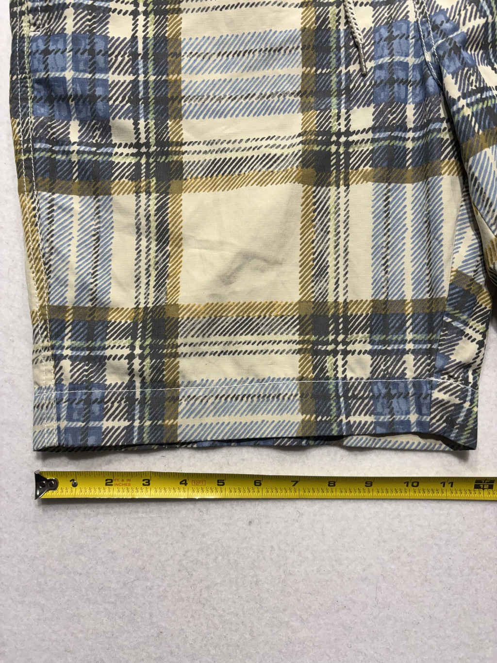 Tommy Bahama Swim Shorts Mens Large Beige Plaid Elastic Waist Lined Lightweight