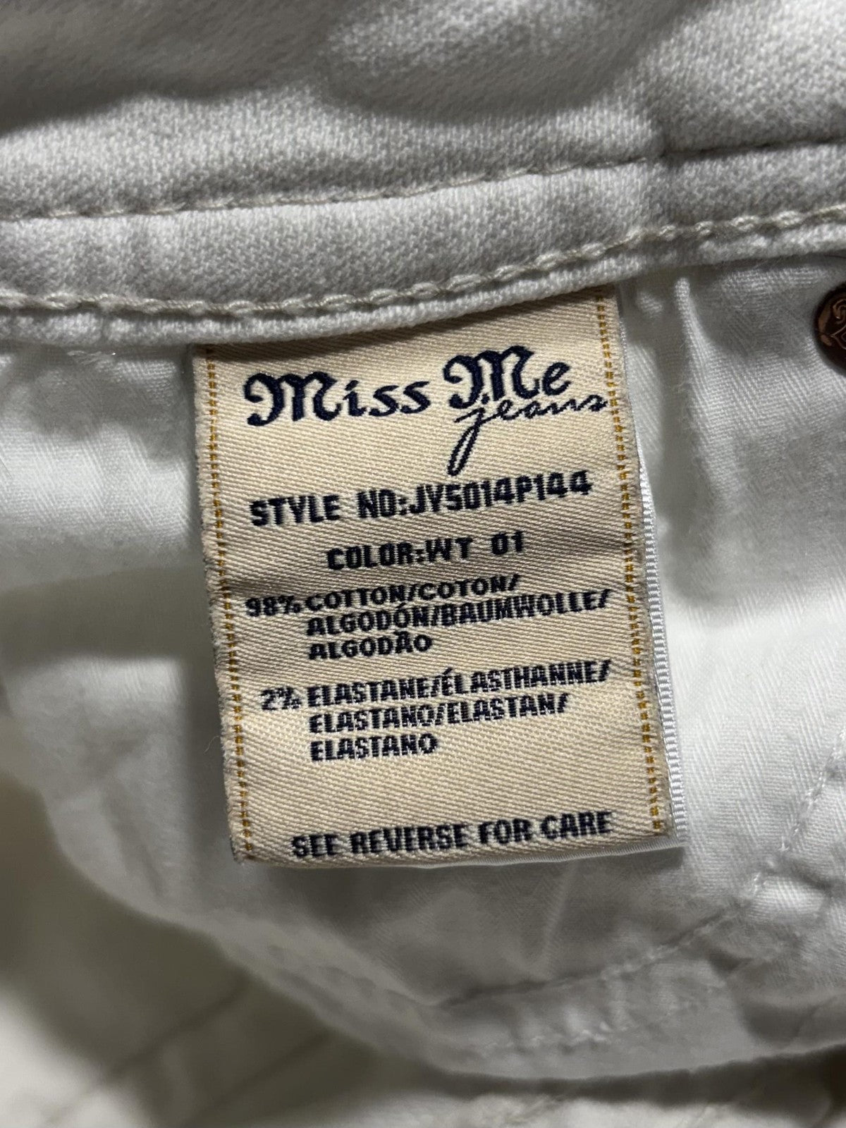 Miss Me Jeans Womens 28 White Mid Rise Signature Capri Embellished Stretch