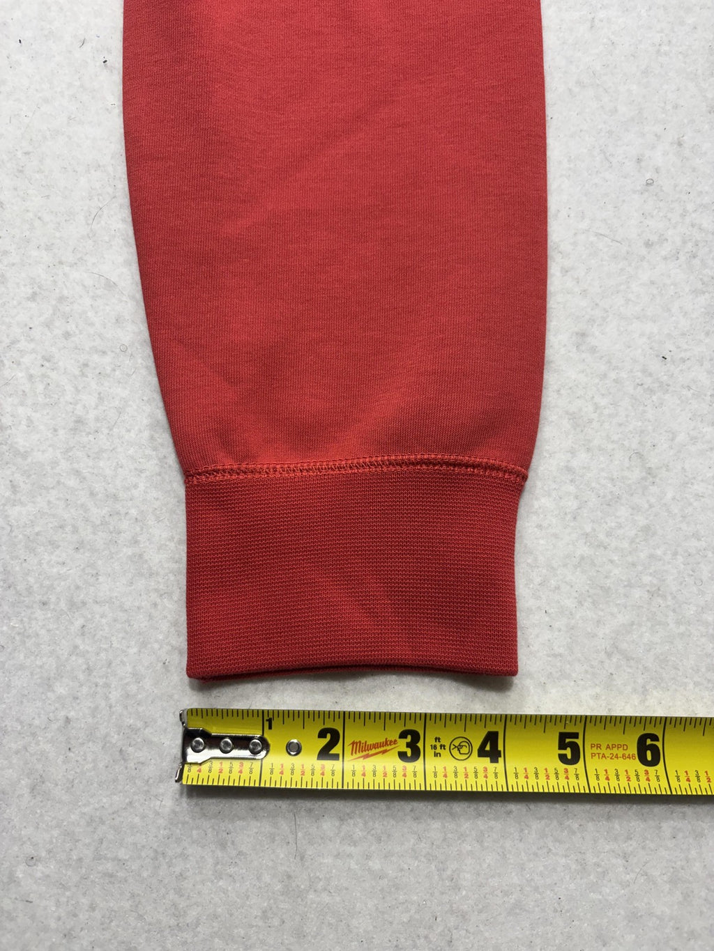 Polo Ralph Lauren Sweatshirt Mens Medium Red Crew Neck Logo Pullover Embossed